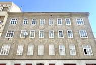 Helle und ruhig gelegene Altbauwohnung in Top-Lage!