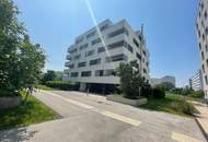 Traumblick mit 52m² Terrassenfläche!!! 4-Zimmer-Dachgeschosswohnung direkt an der U3!!!