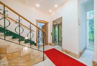 Luxuriöse 12-Zimmer-Villa mit Wellnessbereich Nähe Gersthof