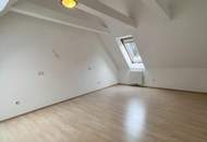 " Dachgeschoßwohnung in historischer Villa in Pressbaum "