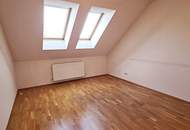 NASCHMARKT-NÄHE, 62 m2 Dachgeschoß, 2 Zimmer, Küche, Wannenbad, Parketten, U4-Nähe, Kettenbrückengasse