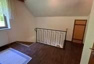 Einfamilienhaus in ruhiger Ortsrandlage im Grünen