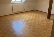 Auffallend exzellente Dachgeschoßwohnung nähe KF-Uni zu vermieten (WG möglich)!