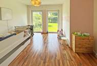 Familienidylle im Grünen: Modernes 6-Zimmer-Haus mit Garten und Anlage