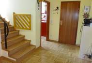 Einfamilienhaus mit vielen Zimmern in ruhiger Lage !