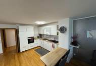 GERÄUMIGE WOHNUNG IN TOP LAGE MIT BALKON