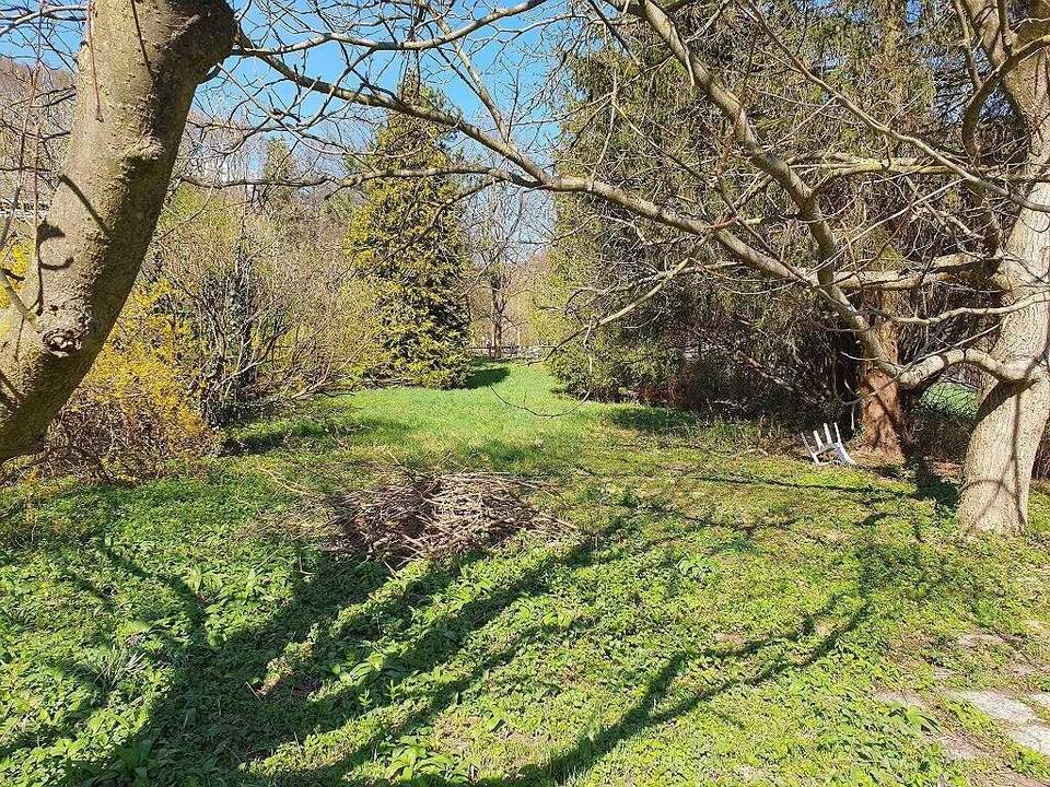 *Preisreduktion* Großzügiges Baugrundstück mit ca. 1.070m2 in 3400 Klosterneuburg - Maria Gugging (Bauklasse I und II)