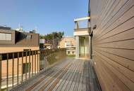 Exklusiv und komplett möblierte 3-Zimmer-Terrassenwohnung für gehob. Ansprüche // Excl. and fully furnished 3-room terr. apt for discerning tastes //