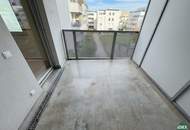 Moderne 2,5-Zimmer-Wohnung mit Loggia nahe Bushaltestelle 31A