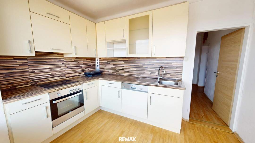 ⭐ Perfekter Grundriss trifft Potenzial: Zentrale 2-Zimmer-Wohnung!