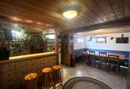 "Solides, Charmantes Haus mit Garten und Pool"