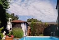 Grundstück mit Bastlerhaus