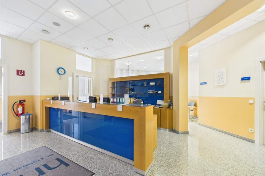 Großzügige Praxis- oder Bürofläche mit 7 Zimmern in Mattersburg zu mieten!, Gewerbeobjekt-miete, 1.596,50,€, 7210 Mattersburg