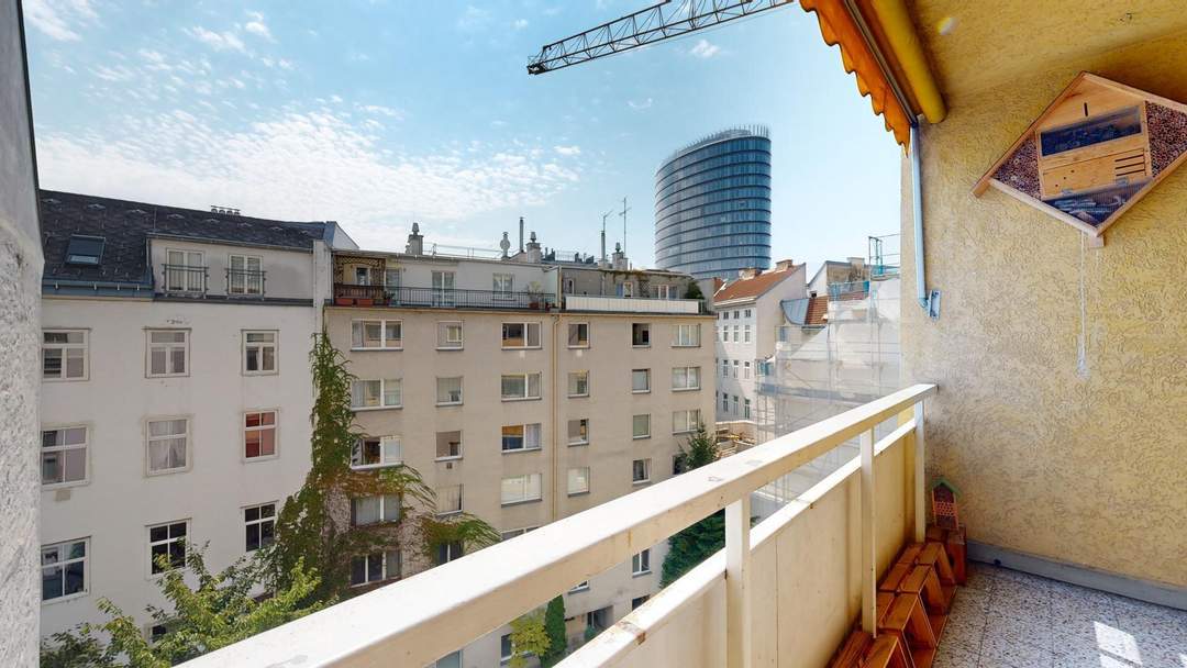 Zu Fuß in den 1. Bezirk. 2-Zi-Wohnung mit Loggia in Ruhelage, direkt bei der U-Bahn Nestroyplatz