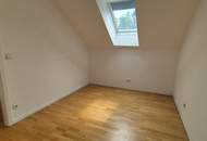 GERÄUMIGES EINFAMILIENHAUS IN SCHÖNER WOHNLAGE