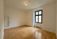 Helle 2-Zimmer-Wohnung mit neuer Einbauküche & Stellplatz in Krems