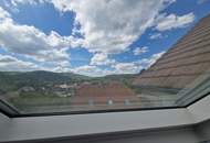 MODERNE EIGENTUMSWOHNUNG MIT ANLEGEREIGNUNG IN SCHÖNBERG AM KAMP IN HERRLICHER WOHN- UND AUSSICHTSLAGE