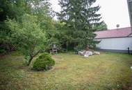 Kleines Haus mit uneinsehbaren Garten