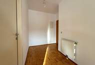 Helle 2-Zimmer-Wohnung mit Balkon