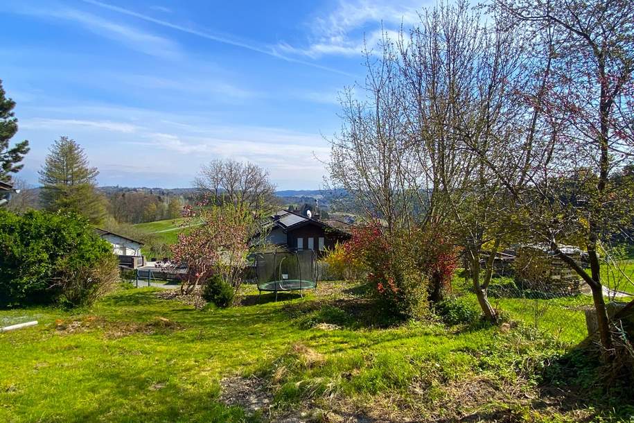 Schönes 1.000 m² großes Grundstück, leichte Hanglage, Nähe Fernitz - mit kleinem Wochenendhaus!, Grund und Boden-kauf, 179.500,€, 8072 Graz-Umgebung