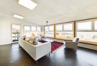 Exklusives Seehaus in Maria Wörth: Zwei Wohneinheiten mit rundum Seeblick & Gartenidylle