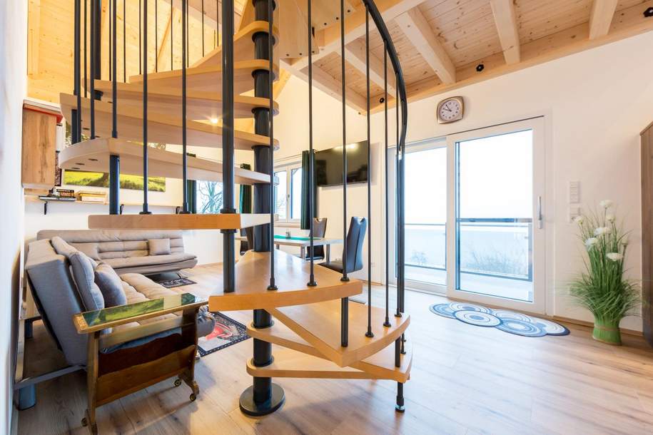 MIETE: Maisonette mit Sonnenbalkon – nur 100 Meter vom Mondsee, Wohnung-miete, 2.650,00,€, 5310 Vöcklabruck