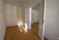 gepflegte Altbau Wohnung in 1180 mit optimaler Anbindung