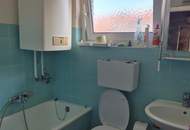 Renovierungsbedürftiges Mittelreihenhaus