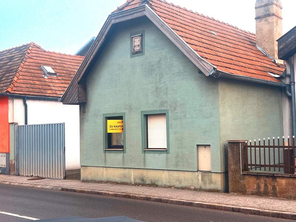 Gepflegtes Einfamilienhaus mit Garten