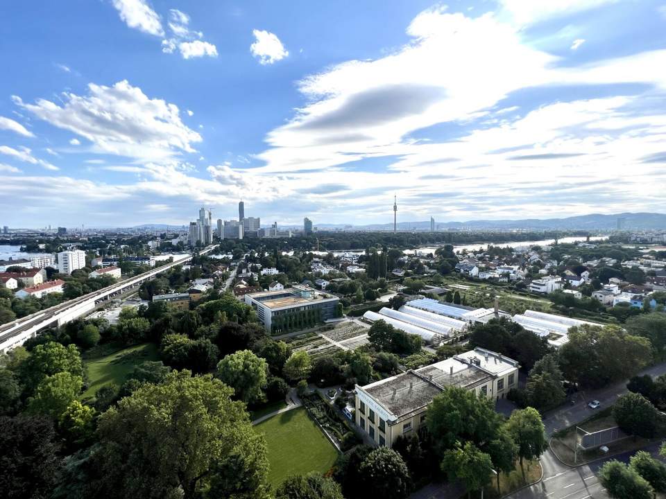 U-Bahn U1 Kagran - Sauna - Loggia - Fitnessraum - Deckenkühlung - Pool am Dach