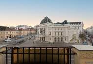 BÜRO IN ELEGANTEM HAUS / Blick auf Volkstheater und MQ / Sanierungsbedürftig