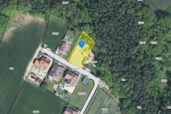 Baugrundstück mit Bodenplatte, Baubewilligung und Einreichplan für Einfamilienhaus, Garage und PKW Stellplatz, Grund und Boden-kauf, 76.000,€, 3970 Gmünd