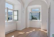 Einzigartig wohnen im historischen Kammerhof -Traumwohnung im Zentrum von Gmunden mit atemberaubendem Ausblick