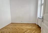 Hofruhelage: Altbauwohnung mit Grünblick!