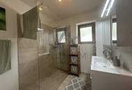 Miete: Sonnige Dachgeschosswohnung mit Berg- &amp; Fernblick