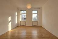 Sanierungsbedürftiges Ein / Zweifamilienhaus in Kerngebiet von Gänserndorf