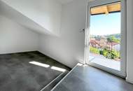 Modern sanierte Dachgeschosswohnung mit hochwertiger Klimaanlage