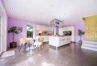 Naturidyll trifft Design - außergewöhnliche Villa mit Raum, Licht und Naturpool