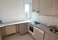 DACHGESCHOSS, Daringergasse, sonnige 76 m2 Neubau mit 6 m2 Balkon, 2 Zimmer, Wohnküche, Wannenbad, Parketten, Grünblick