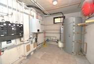 GROßZÜGIGE VILLA IN PURKERSDORF MIT 426 M², POOL, WINTERGARTEN &amp; BESTER ANBINDUNG NACH WIEN