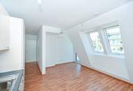 2 Zimmer Dachgeschoßwohnung mit Terrasse in Hofruhelage
