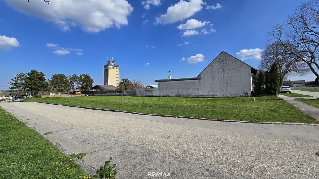 Exklusives Baugrundstück in Toplage – Großzügig, teilbar & perfekt angebunden
