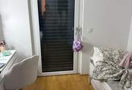 Moderne 4-Zimmer DG-Wohnung mit Kühlung und 2 großen Balkonen - AB MÄRZ!!!