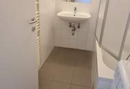 Tolle 2-Zimmer-Dachgeschosswohnung mit Loggia im 5ten!