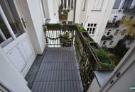 Absolute Tranquility: 4-Room Historic Apartment with Balcony in the Heart of Vienna