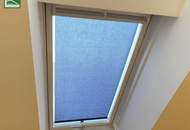 Moderne Dachgeschosswohnung mit großer Terrasse nahe Arthaberplatz in ruhiger Seitengasse! Hohe Decken und Traumbad mit Fenster