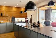 Architektenhaus in sonniger Ruhelage mit Spiral-Weinkeller, Infinity Pool und Burgblick