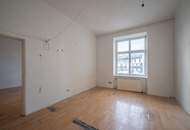**Hannovermarkt** Renovation Opportunity: 3-Room Period Apartment with Airbnb Potential