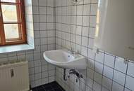 Unbefristete 2-Zimmer-Wohnung mit Balkon!