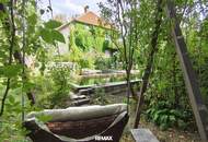 Ein Garten, der bleibt – Zweifamilienhaus mit außergewöhnlichem Naturgarten & Swimmingteich in Gmünd